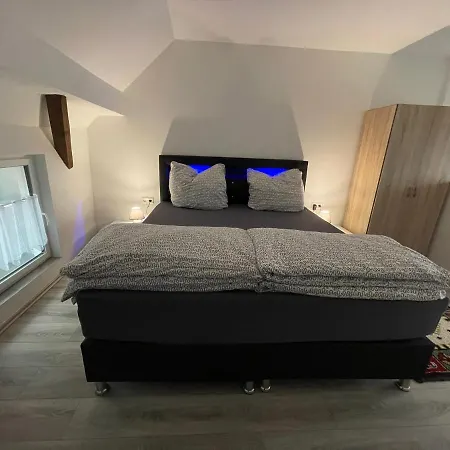 Einstein Апартаменты *